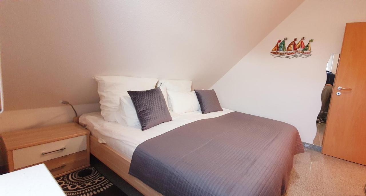 Ferienwohnungen Saida Wohnung 2 ノルデン エクステリア 写真